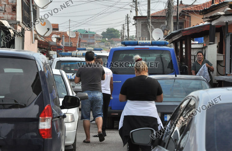 Полицейска акция в „Република“, арестувана е жена