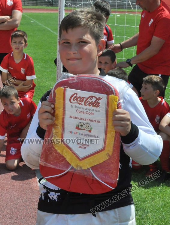 ФК „Харманли 04“ спечели купата в турнира „Децата и футболът“ 
