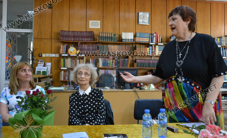 Неда Антонова представи романа си за Паисий