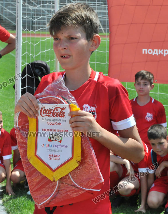 ФК „Харманли 04“ спечели купата в турнира „Децата и футболът“ 