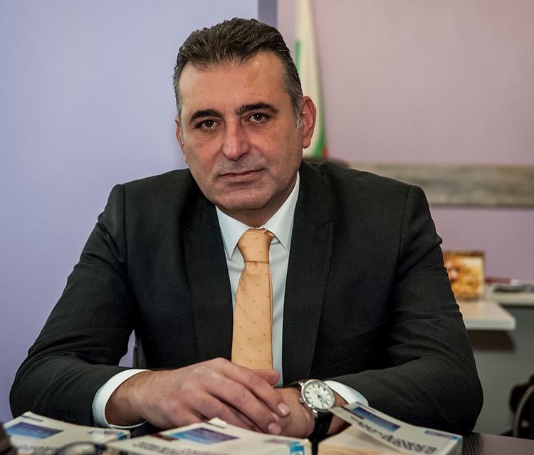 Румен Попов
