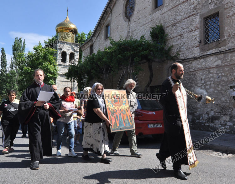 Шествие занесе иконата Възнесение Господне до параклиса на Ямача