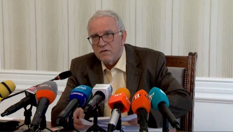 ЦИК има предложение от друга фирма за доставка на машини