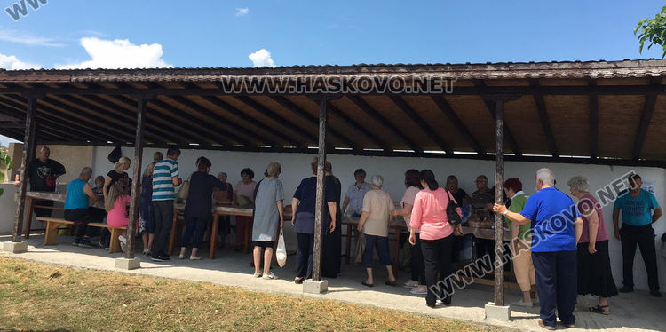 Спасовден - празник на квартал Любеново