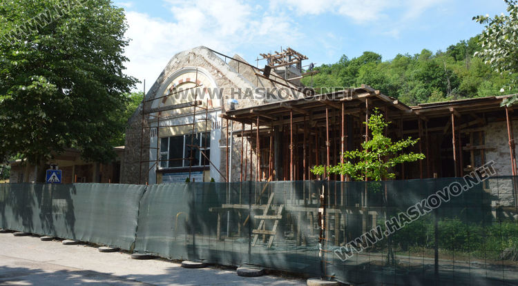 Започва ново обследване на водата в Минерални бани и обновяване на стария хамам