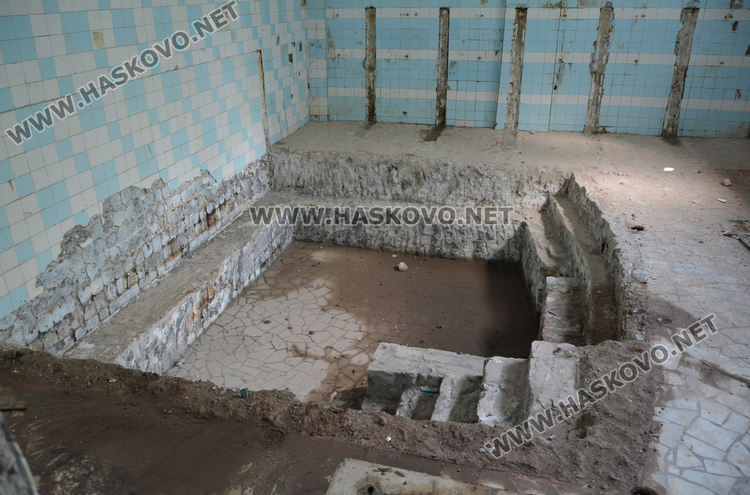 Започва ново обследване на водата в Минерални бани и обновяване на стария хамам