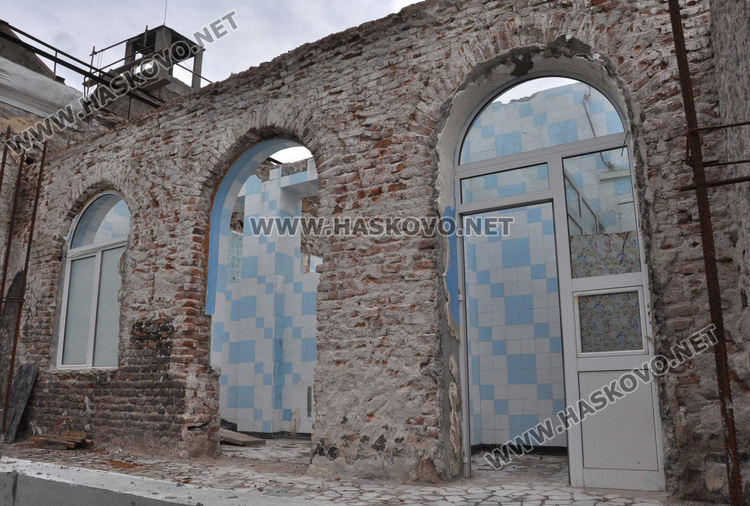 Започва ново обследване на водата в Минерални бани и обновяване на стария хамам