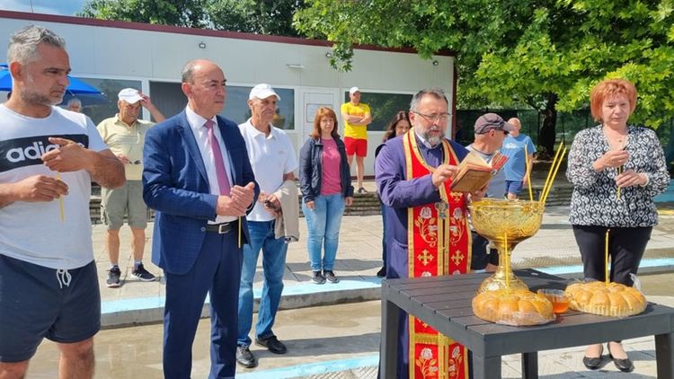 Плувният сезон на Градския плаж в Асеновград е открит 