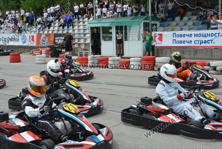 Стартира 24-часово състезание на картинг пистата в Хасково с участие на звезди
