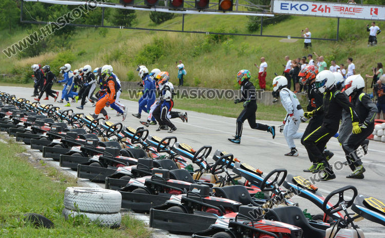 Стартира 24-часово състезание на картинг пистата в Хасково с участие на звезди