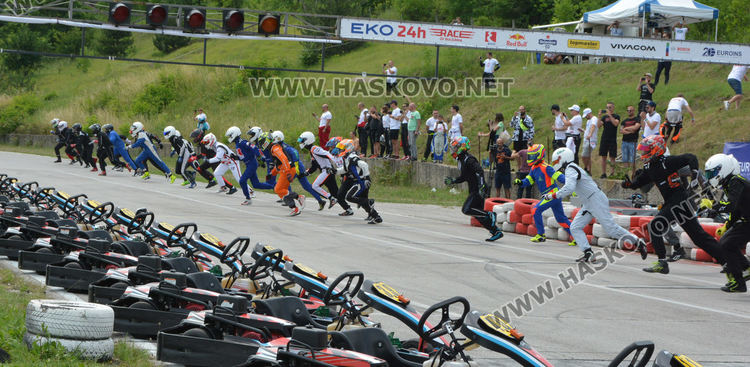 Стартира 24-часово състезание на картинг пистата в Хасково с участие на звезди