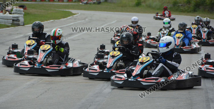 Стартира 24-часово състезание на картинг пистата в Хасково с участие на звезди