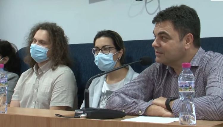 Общинска програма за дигитализация на училищата представи кметът пред учители и директори