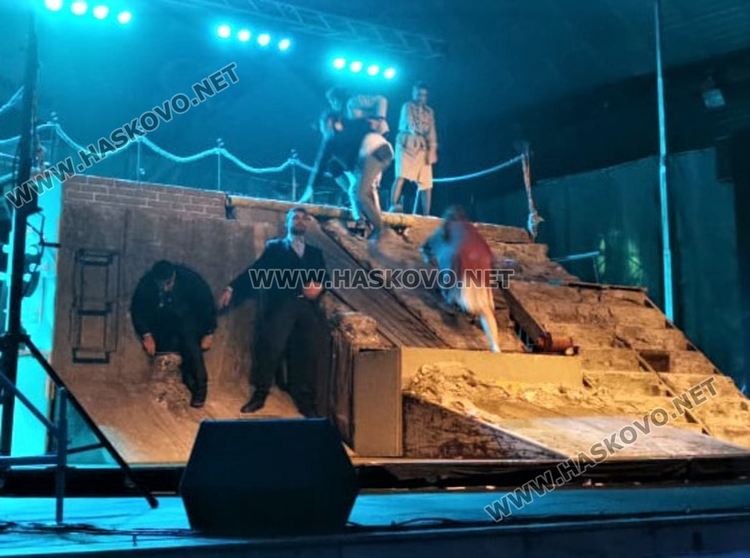 Хасково отново приветства фестивала „Театър, обичам те!“