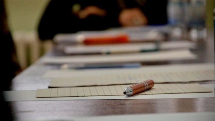 111 хил. ученици от 7. и 10. клас се явяват на национално външно оценяване по български