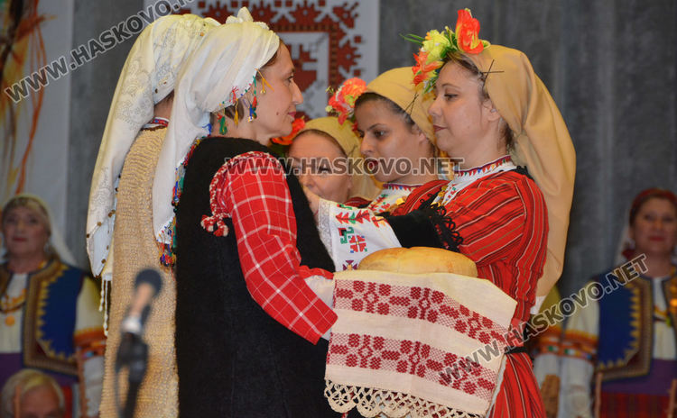 Хасковският ансамбъл „Китна Тракия“ отбеляза 60 г. с концерт