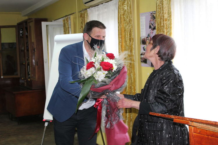 Подаръци и изненади за Диди Ганева за 70-годишнината й