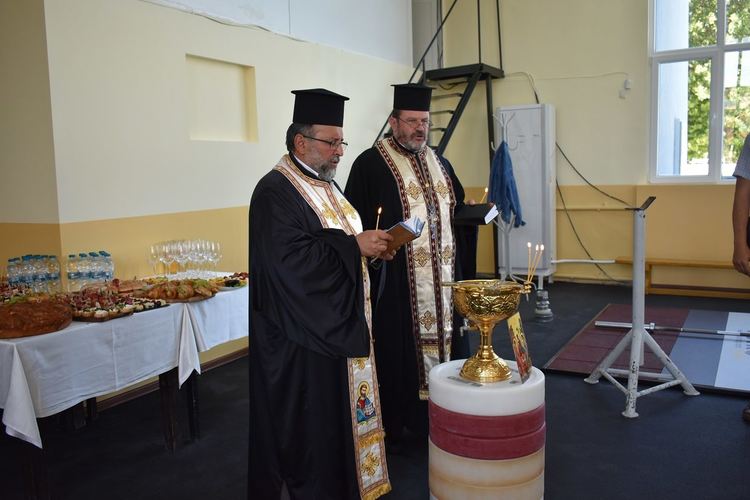 Откриха изцяло обновената щанги зала в Асеновград