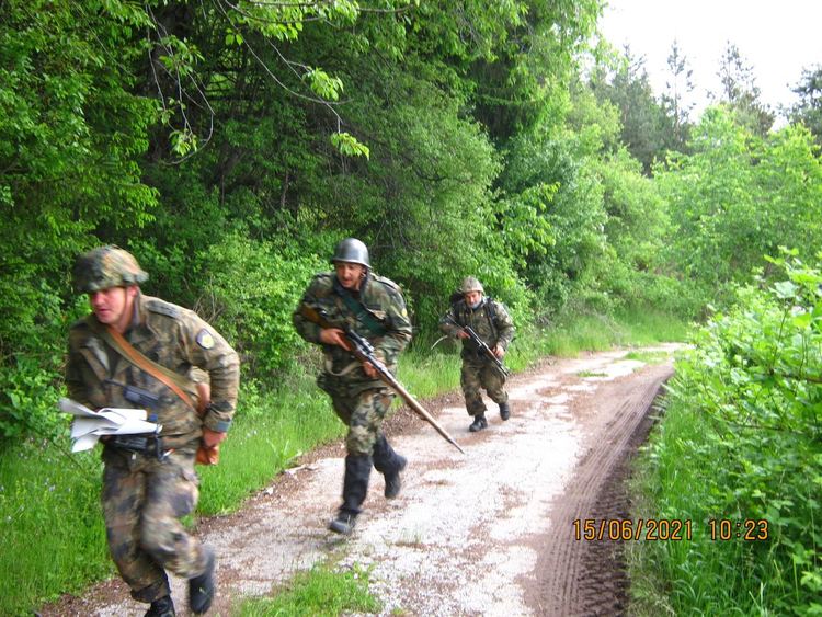 Смолянските военни алпийци се обучаваха под дъжд и ниски температури