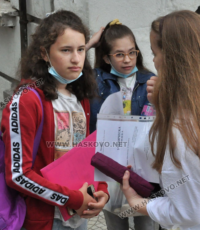 169 ученици от Хасковска област не се явиха на НВ за 7-ми и 10-ти клас по математика