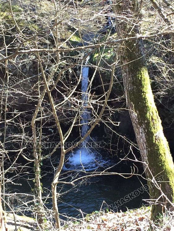 Приятна разходка за цялото семейство до "Тайните водопади" край Малко градище
