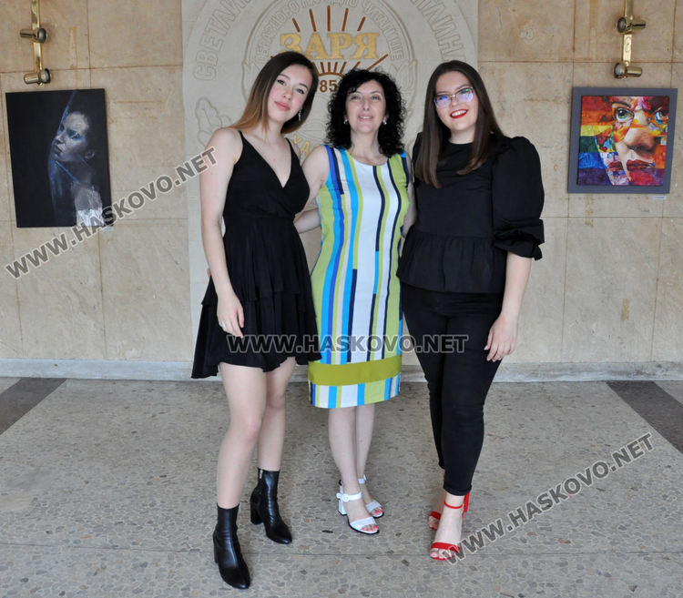 Школа „Колорит“: Извън рамката