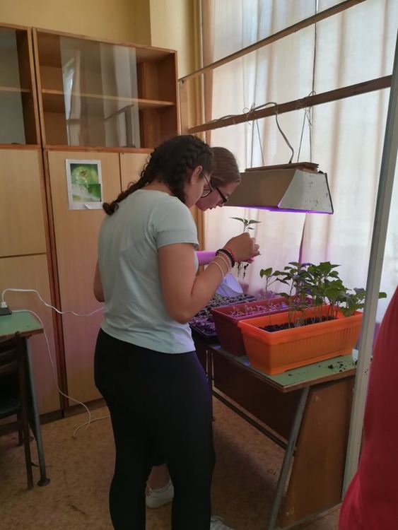 Среща на иновативни училища в ПГТАТ „Н. Й. Вапцаров“