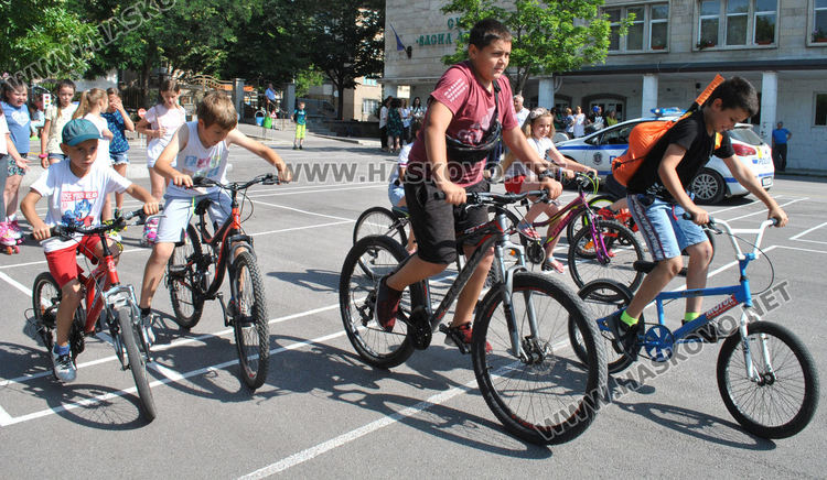 Акция за пътна безопасност в училище „Васил Левски“