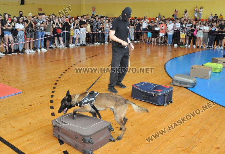 Стефан Бакалов, отдел „Борба с наркотрафика“, АМ: Наркотиците стават все по-евтини, все по-достъпни и все по-опасни 