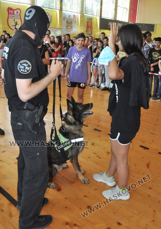 Стефан Бакалов, отдел „Борба с наркотрафика“, АМ: Наркотиците стават все по-евтини, все по-достъпни и все по-опасни 