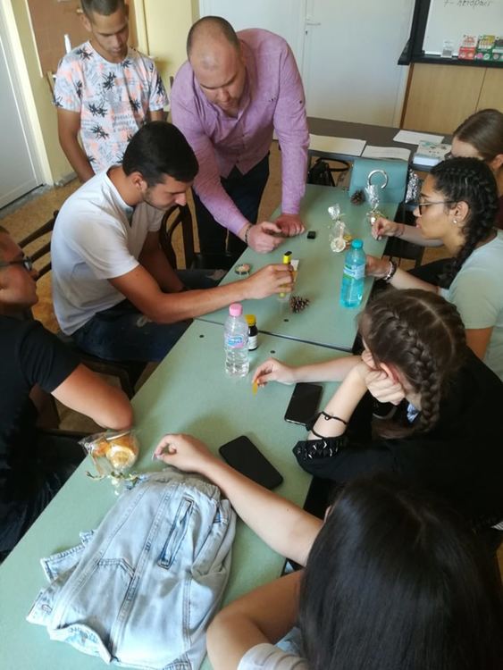 Среща на иновативни училища в ПГТАТ „Н. Й. Вапцаров“