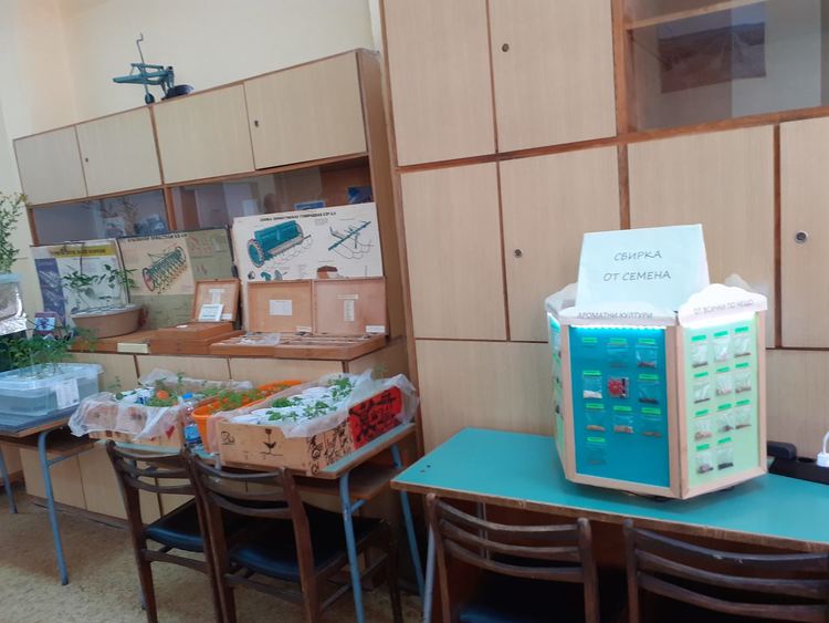 Среща на иновативни училища в ПГТАТ „Н. Й. Вапцаров“