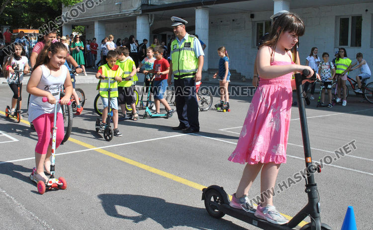 Акция за пътна безопасност в училище „Васил Левски“