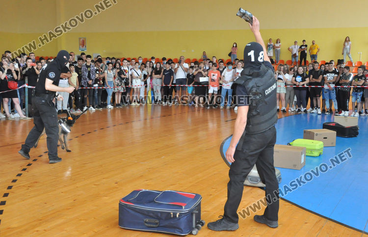 Стефан Бакалов, отдел „Борба с наркотрафика“, АМ: Наркотиците стават все по-евтини, все по-достъпни и все по-опасни 