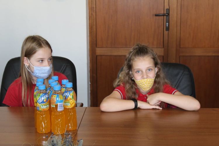 Ученици проведоха час по гражданско образование в община Хасково