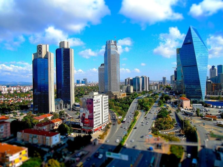 Световната банка повишава прогнозата за растеж на Турция, възстановяването на световната икономика проблематично