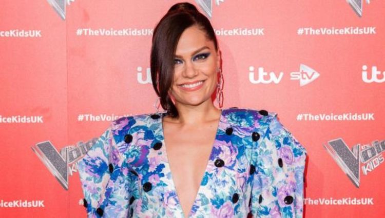 Джеси Джей откровено за проблемите си с гърлото