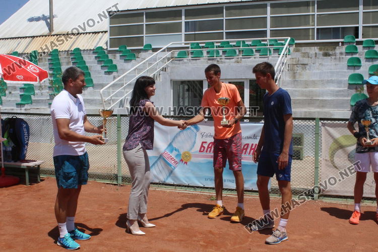 Ясни са победителите при двойките на Държавното по тенис до 16 години  в Хасково