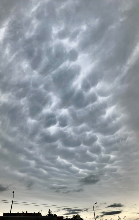 Гигантска градушка и торнадо в Полша