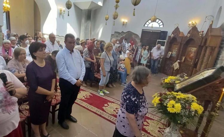 Цвета Караянчева и Никола Чанев посрещнаха икона и мощи на Свети Йоан Кръстител