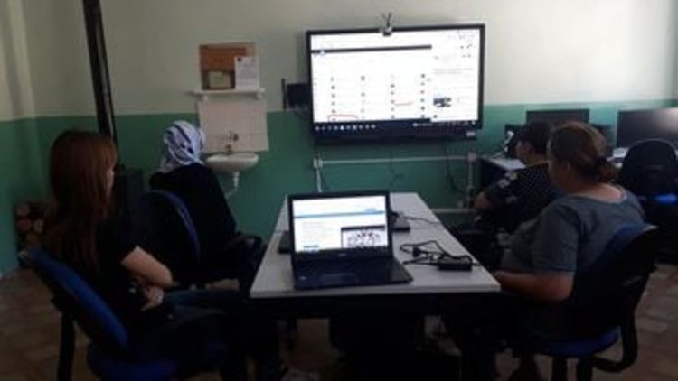 Малкото училище в село Грохотно се сдоби с нови лаптопи за учениците