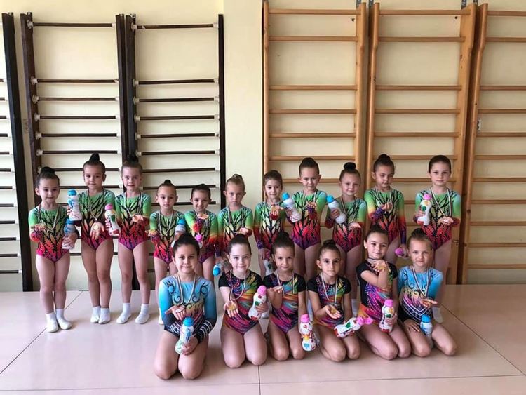 15 медала за състезателите на „Мега спорт“ от национален турнир по аеробика