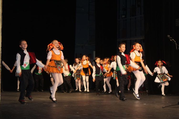 Ансамбъл „Хасково“ постави финал на творческия сезон с два концерта