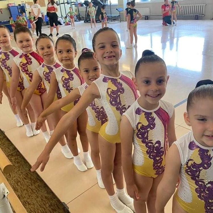 Всички 19 състезатели на „Виолена“ с медали от Национален турнир 