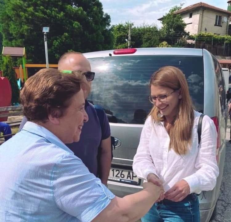 Предизборни срещи на Петя Михалевска в Девин и села от общината