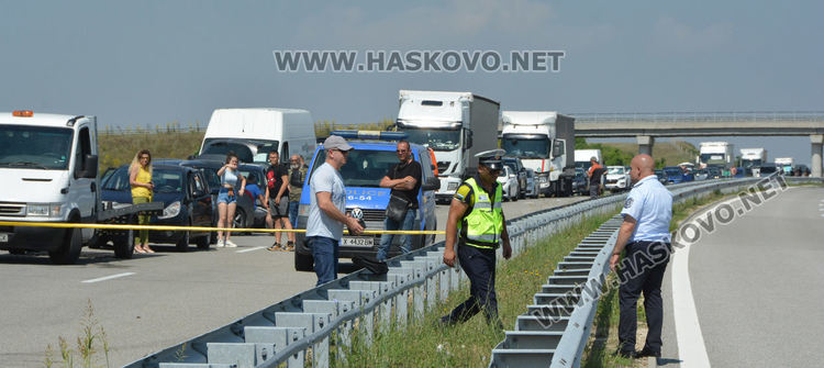 Обърната вишка затвори платното към Харманли на АМ ”Марица”