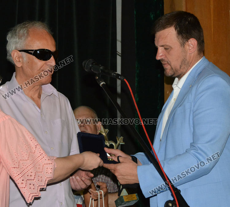 Концерт и отличия за 100 г. от Съюза на слепите