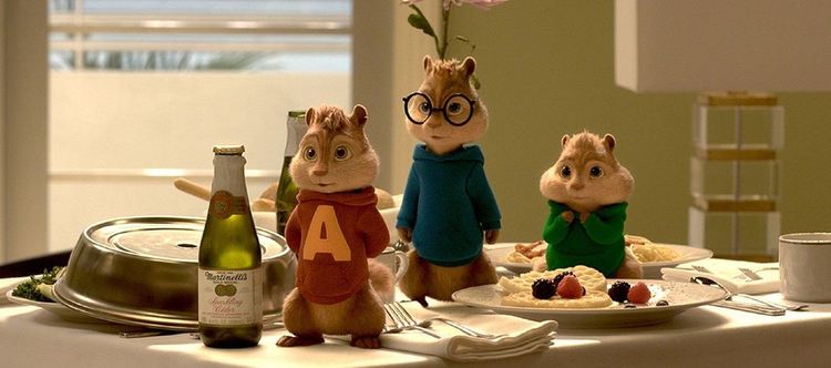 Екшън лято и семейни следобеди по TV1000