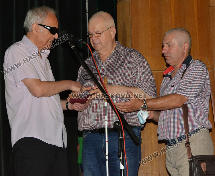 Концерт и отличия за 100 г. от Съюза на слепите