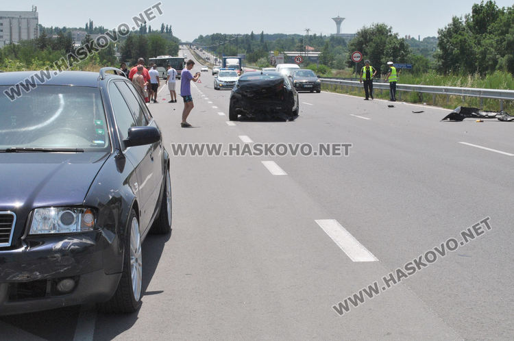 Три коли катастрофираха до Бирената, едната излетя от пътя